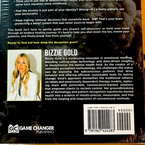 Bizzie Gold Book - Your Brain Is a Filthy Liar - Picture 5 of 5